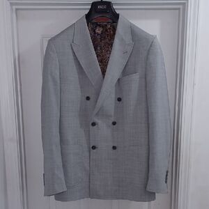 TALLIA Light Gray Double-Breasted Blazer